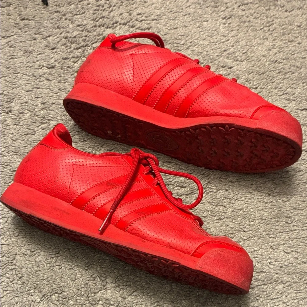 Adidas Samba Women's Vibrant Red Sneakers Size 5 - Picture 2 of 5